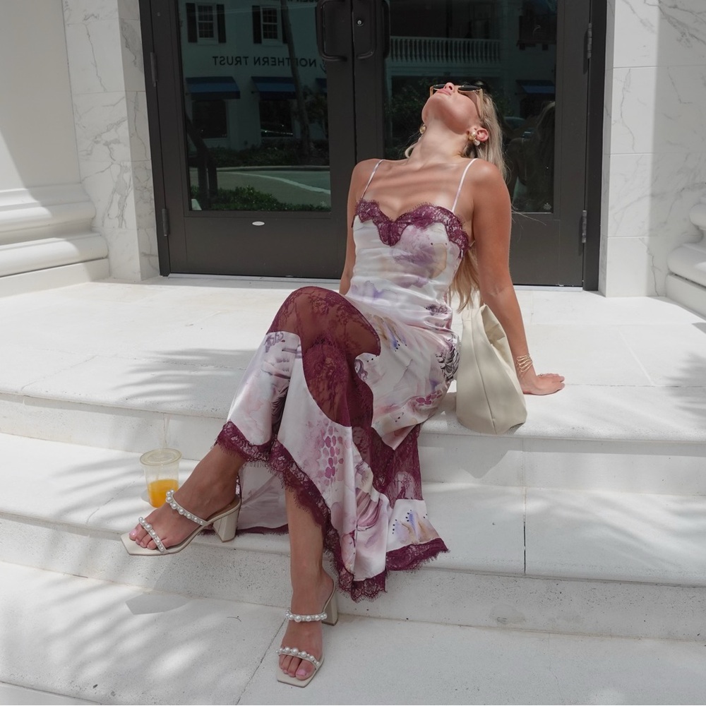 Lace Detail Dress from NA-KD Art collection